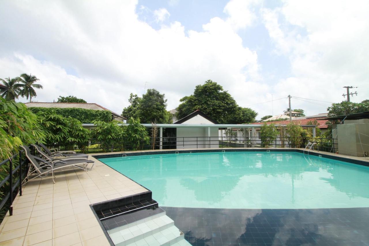Garden Beach Hotel Kalutara Buitenkant foto